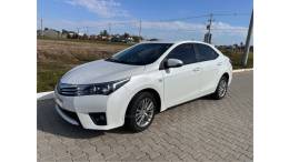 TOYOTA - COROLLA - 2015/2014 - Branca - R$ 85.000,00