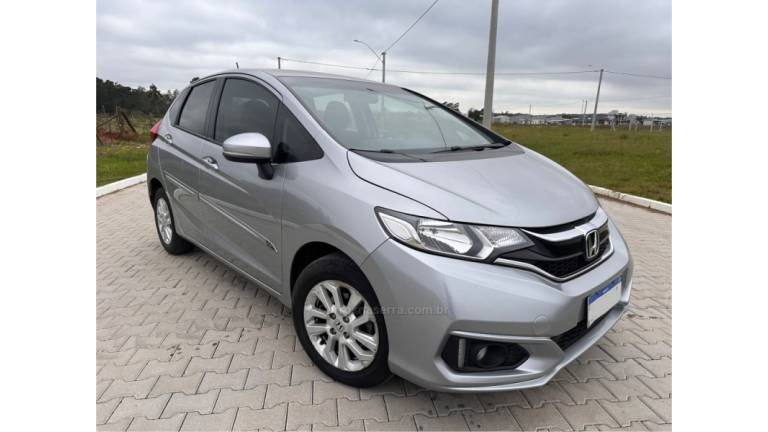 HONDA - FIT - 2019/2019 - Prata - R$ 78.900,00