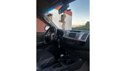 TOYOTA - HILUX - 2014/2014 - Prata - R$ 136.900,00