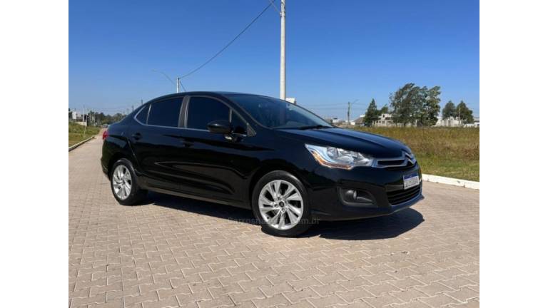 CITROËN - C4 LOUNGE - 2015/2016 - Preta - Sob Consulta