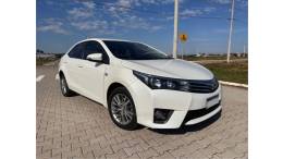 TOYOTA - COROLLA - 2015/2014 - Branca - R$ 85.000,00